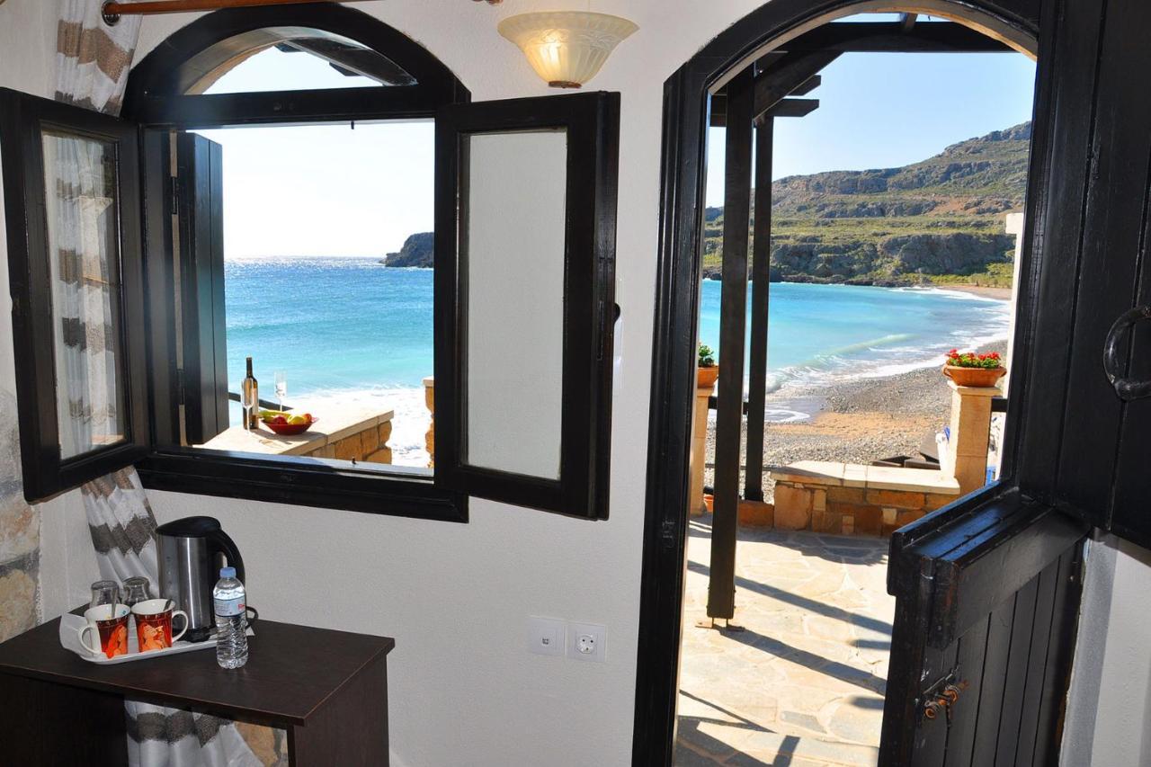 Coral Front Beach Zekros Exterior photo