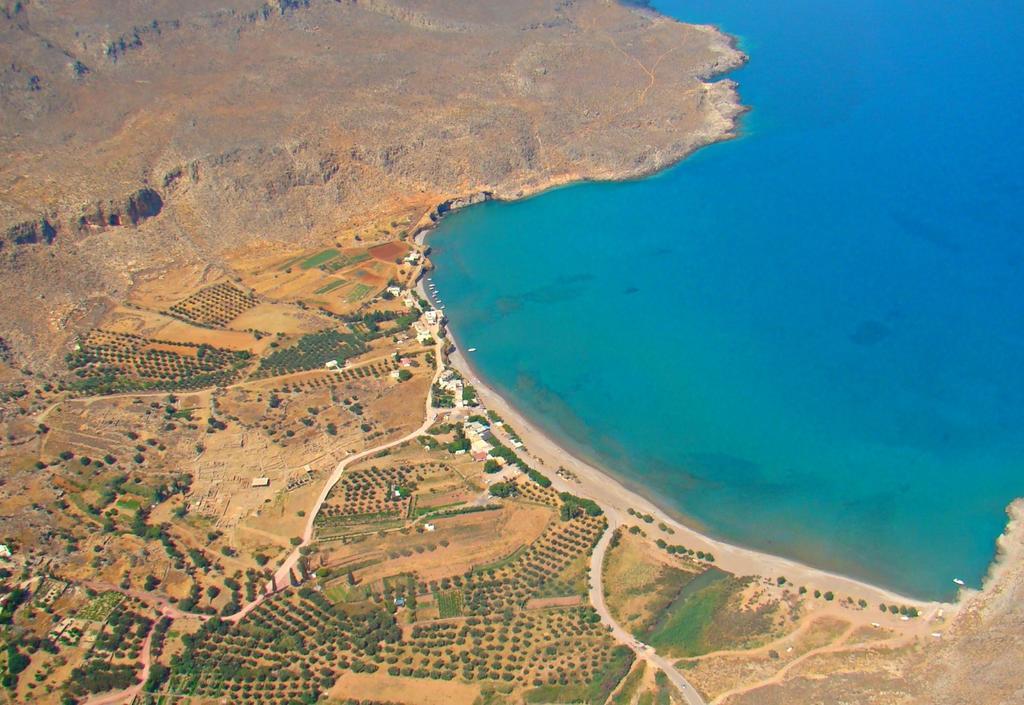 Coral Front Beach Zekros Exterior photo