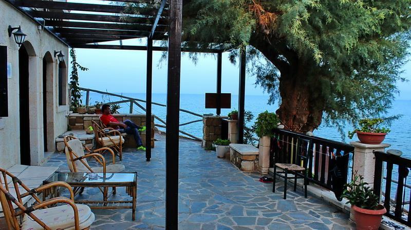 Coral Front Beach Zekros Exterior photo