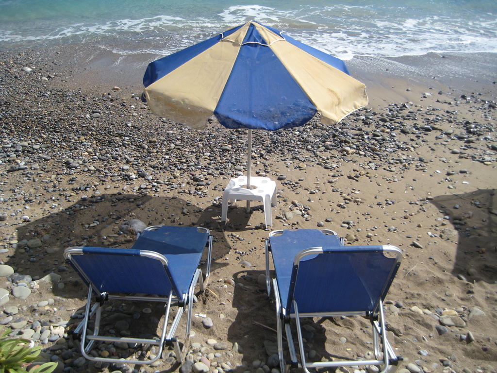 Coral Front Beach Zekros Exterior photo